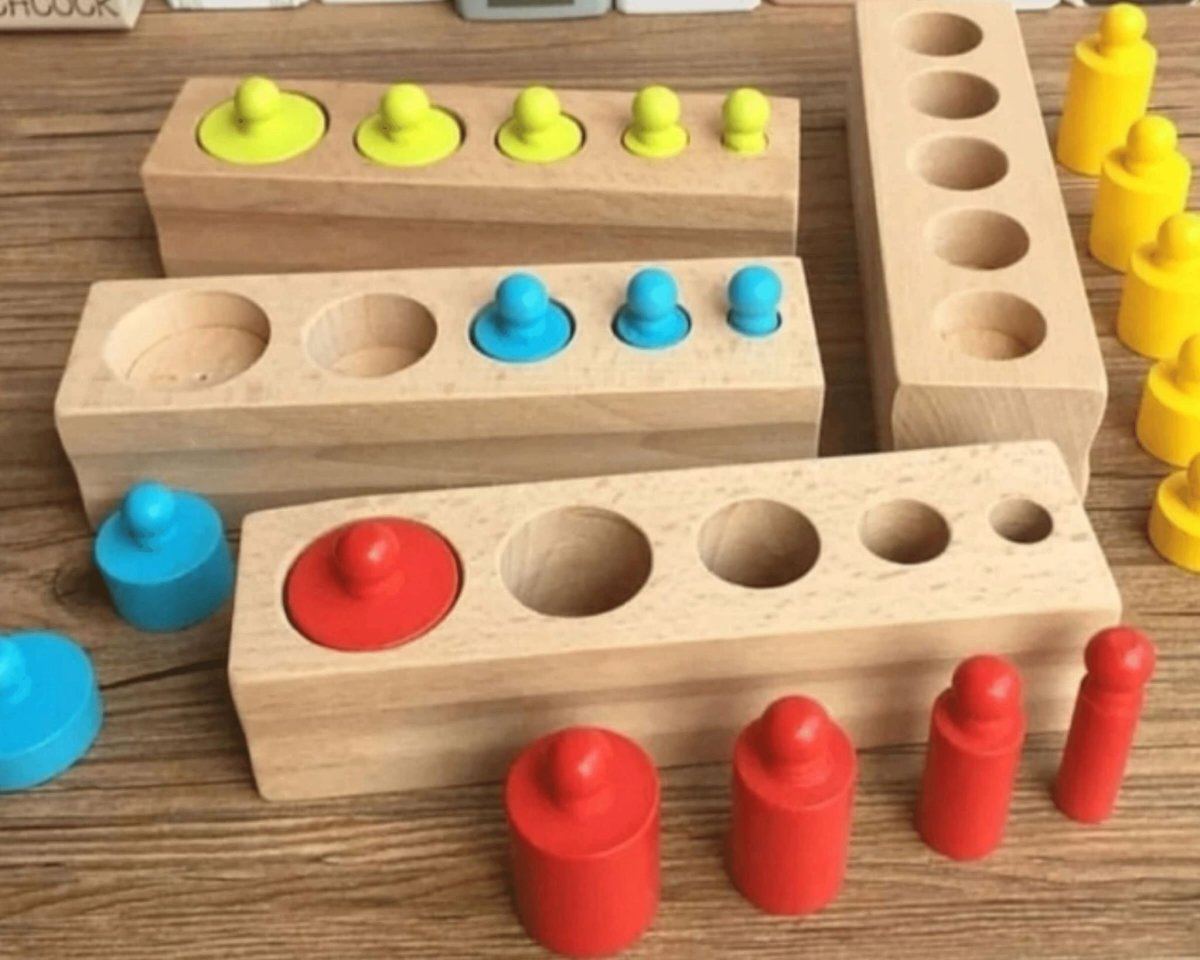 Educational Baby Stacking Blocks Wooden Montessori Cylinders Best Sensory Toddler Toy Learning Gifts for Girls Boys Rainbow