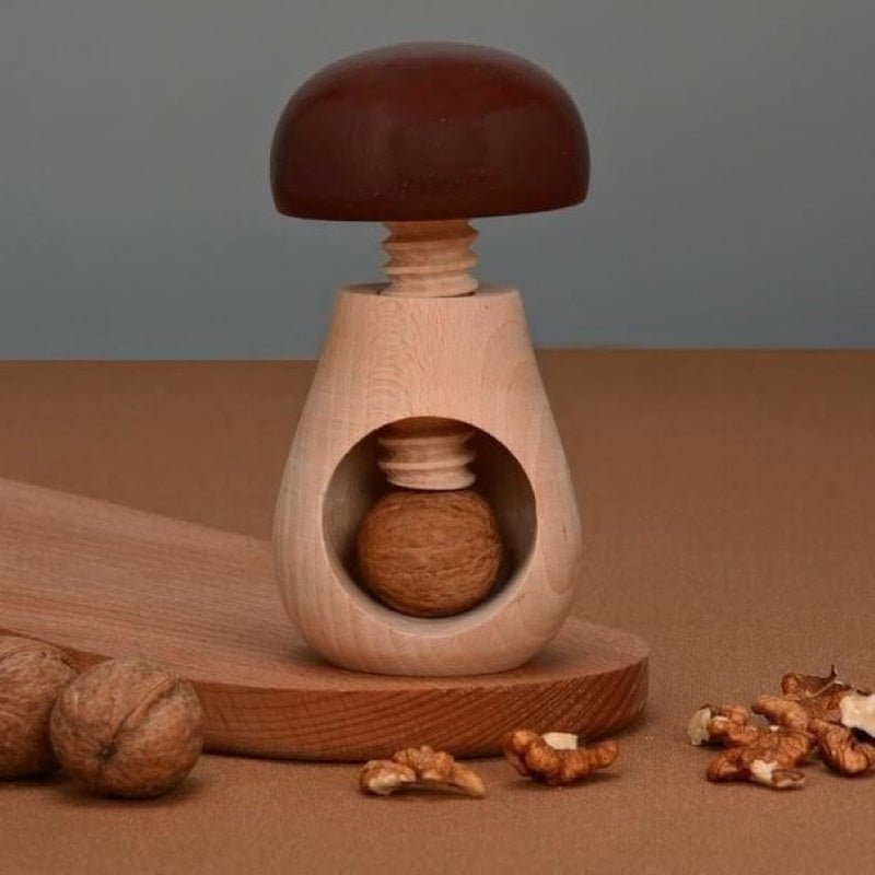 Montessori Wooden Nutcracker Organic Toy Babies Educational Tool Fine Motor Skills Development Sensory Exploration Kitchen