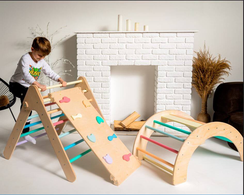 Indoor wooden jungle gym for children age 1–5