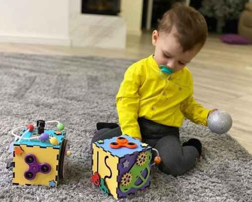 10 Best Montessori Toys for Children Under 1-Year-Old - Woodesa