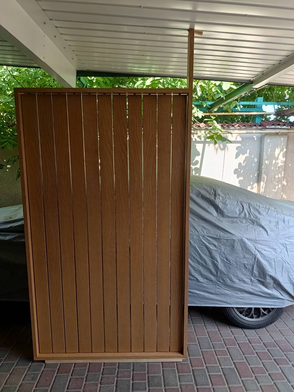 Custom Room Divider – Framed Version, 42 Slats. First part of payment