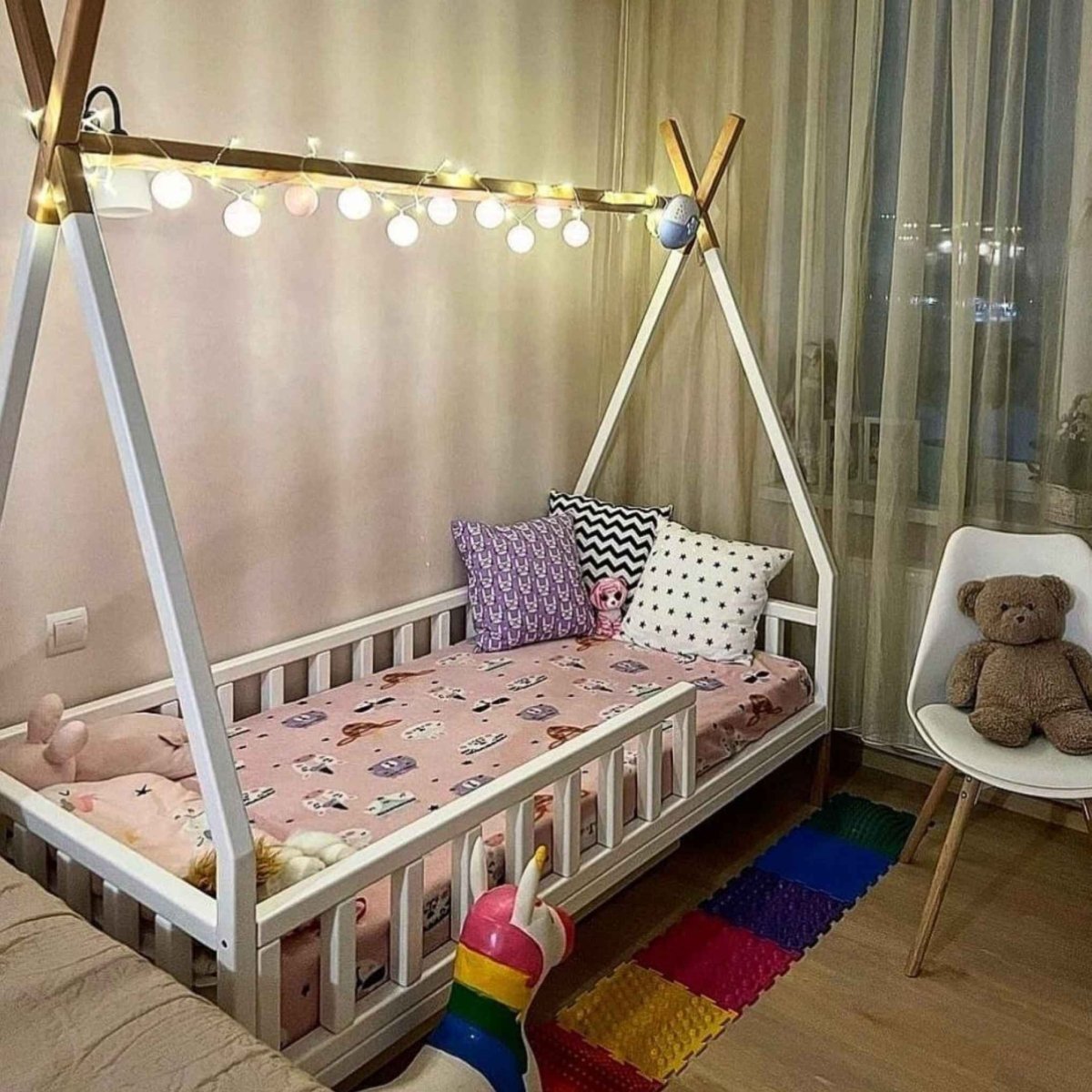 Montessori crib best sale